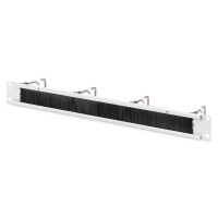 Kabelrangierpanel mit Stahlbügeln und...