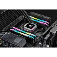 Corsair Vengeance CMH32GX4M2Z3200C16 - 32 GB - 2 x 16 GB - DDR4 - 3200 MHz - 288-pin DIMM