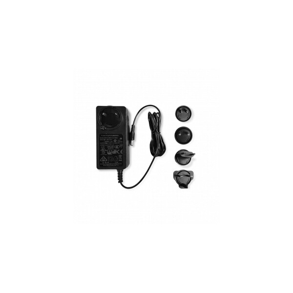 Newland Multiplug adapter EU/UK/US/IN