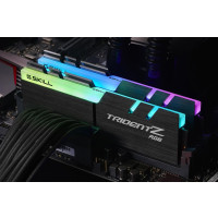 G.Skill Trident Z RGB F4-3200C16D-16GTZRX - 16 GB - 2 x 8 GB - DDR4 - 3200 MHz - 288-pin DIMM - Schwarz