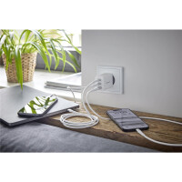 Intenso 1x USB-A auf 2x USB-C GAN Adapter weiß