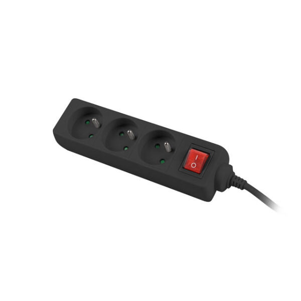Lanberg PS1-03E-0150-BK, 1,5 m, 3 AC-Ausgänge, Indoor, Typ E, Schwarz, 2500 W